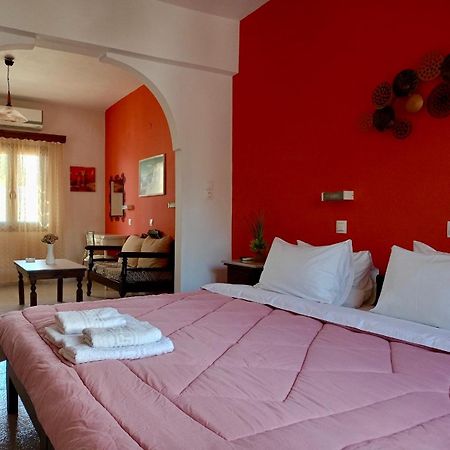 Hotel Pansion Zaharoula Fira  Zewnętrze zdjęcie