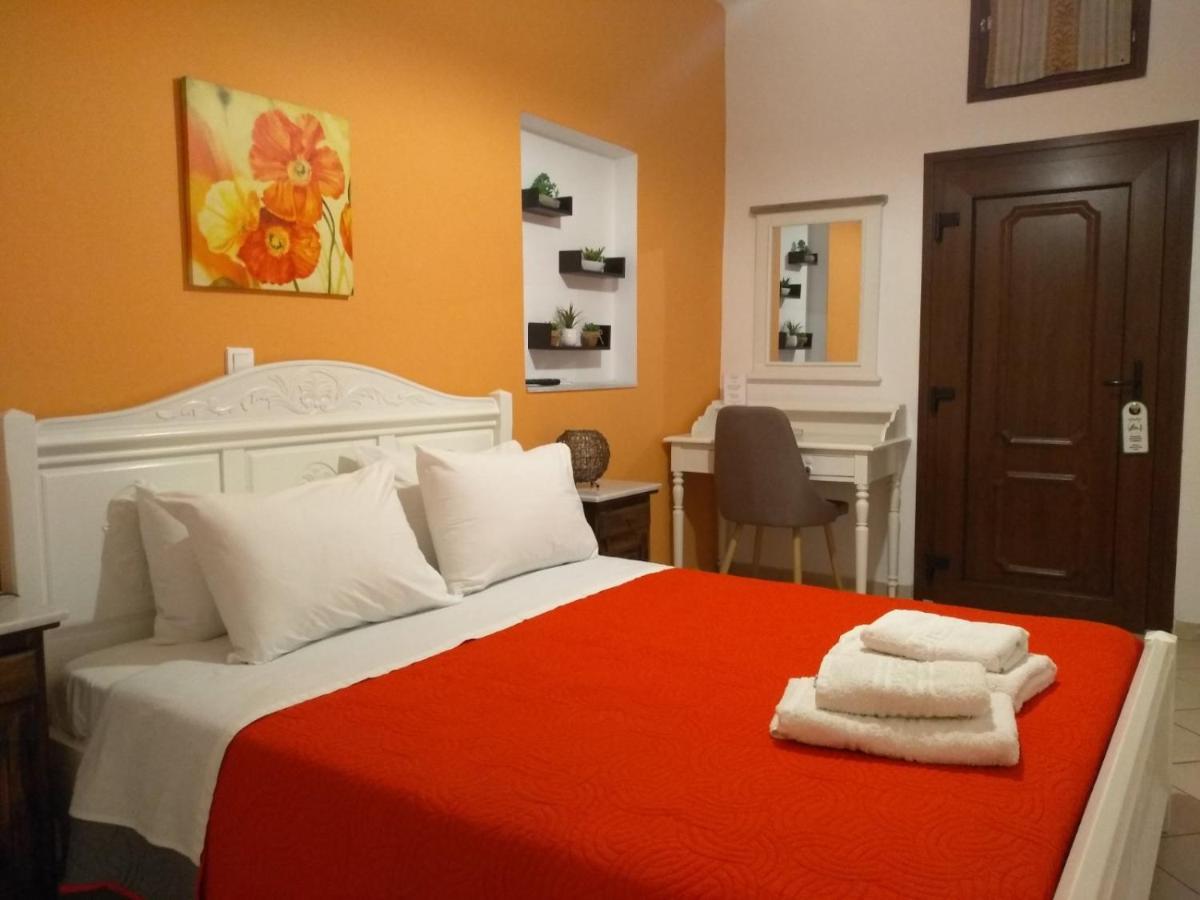 Hotel Pansion Zaharoula Fira  Zewnętrze zdjęcie