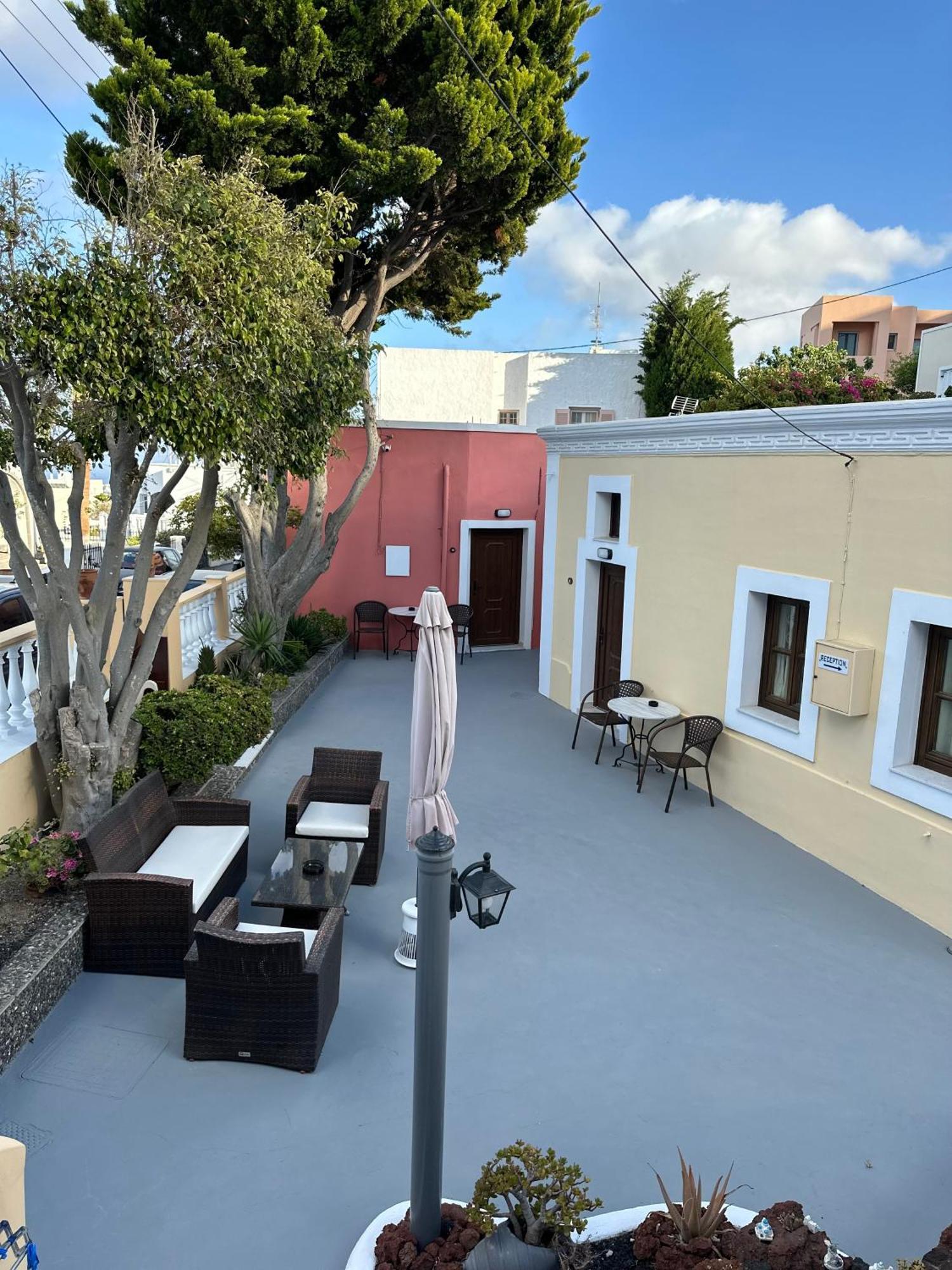 Hotel Pansion Zaharoula Fira  Zewnętrze zdjęcie