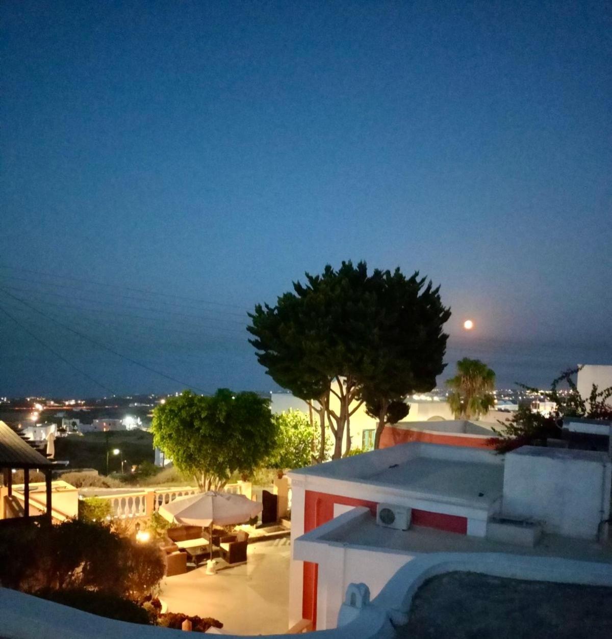 Hotel Pansion Zaharoula Fira  Zewnętrze zdjęcie