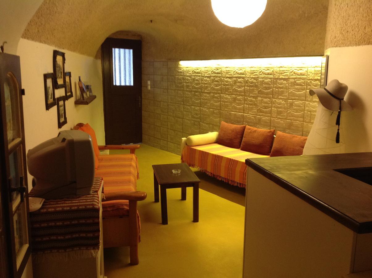 Hotel Pansion Zaharoula Fira  Zewnętrze zdjęcie