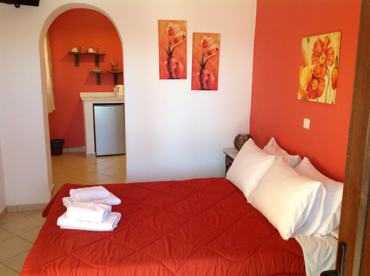 Hotel Pansion Zaharoula Fira  Zewnętrze zdjęcie