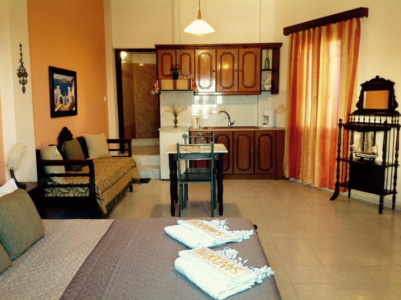 Hotel Pansion Zaharoula Fira  Zewnętrze zdjęcie