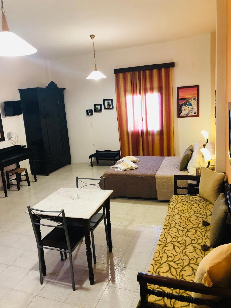 Hotel Pansion Zaharoula Fira  Zewnętrze zdjęcie